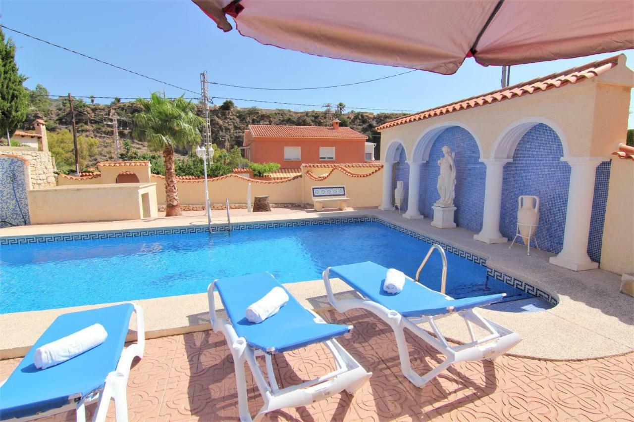 Villavenus Calpe Luaran gambar